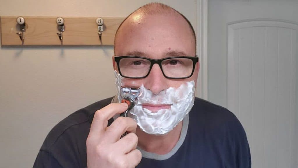 Od braku wzoru do wzoru dla innych: historia Roba Kenney’a i kanału Dad, How do I?