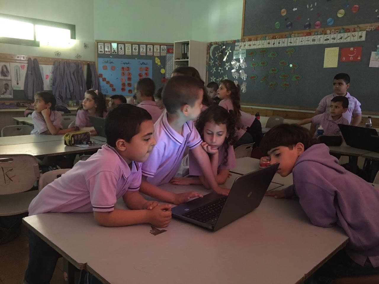 Gry edukacyjne pod lupą – czy naprawdę zwiększają efektywność nauki?